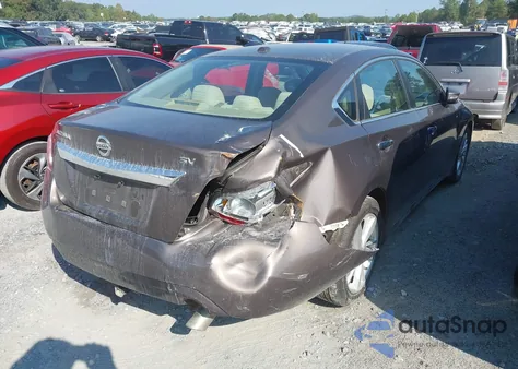 2015 Nissan Altima 2.5 Sv from USA, damaged, VIN 1N4AL3AP3FC250547